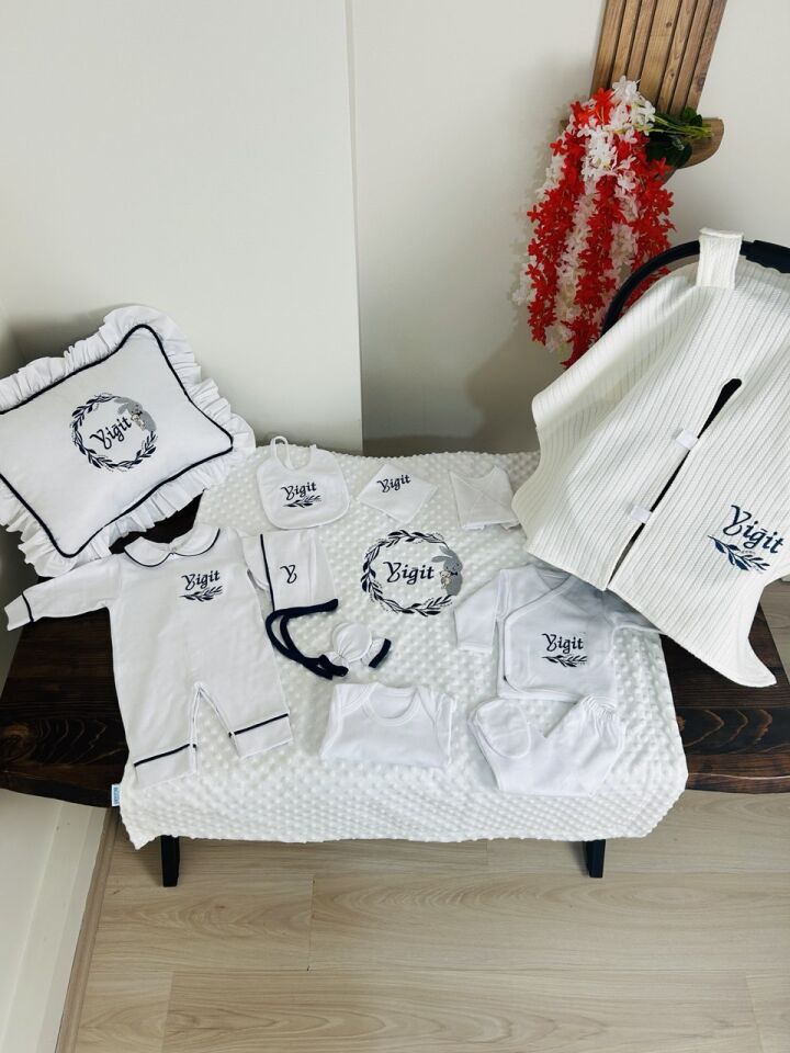 İsme Özel Tavşan Desen Nakışlı Hastane Çıkış Seti Ve Puset Ötrüsü