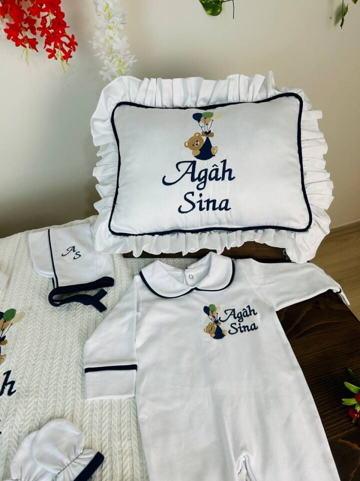 İsme Özel Desen Nakışlı Hastane Çıkış Seti Ve Puset Ötrüsü