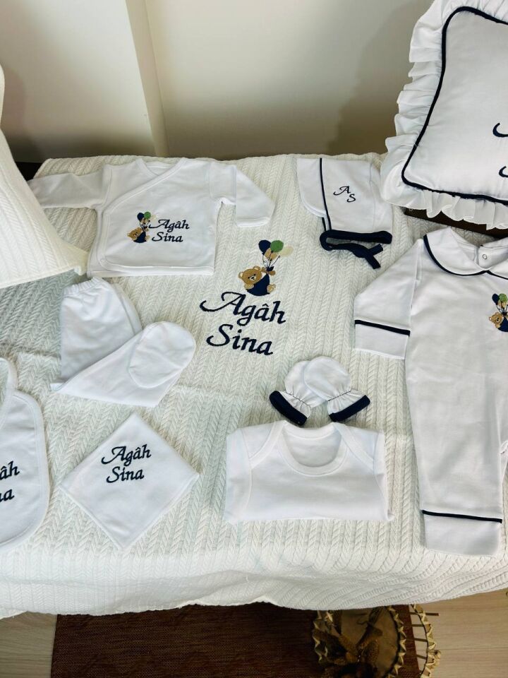 İsme Özel Desen Nakışlı Hastane Çıkış Seti Ve Puset Ötrüsü