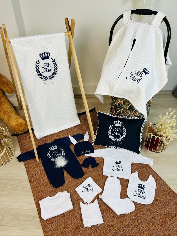 Nakışlı Beyaz Lacivert Hastane Çıkış Seti Yastıklı Ve Puset Örtüsü