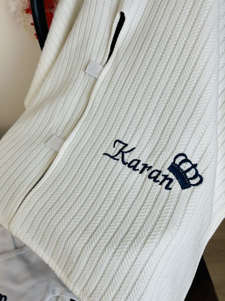 Nakışlı Beyaz Lacivert Hastane Çıkış Seti Yastıklı Ve Puset Örtüsü