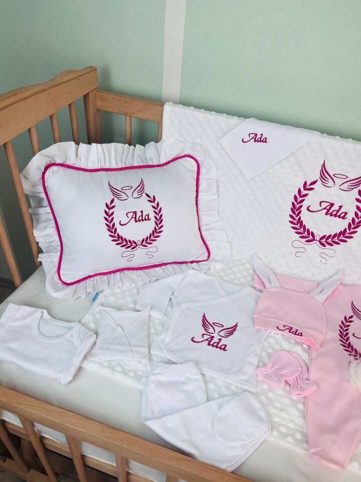 Avantajlı 12 Parça Pembe Nakışlı Set