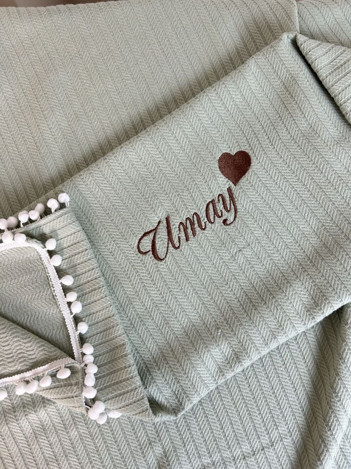 Nakışlı İsimli Örgü Desen Bebek Pikesi %100 Pamuk Bebek Battaniyesi