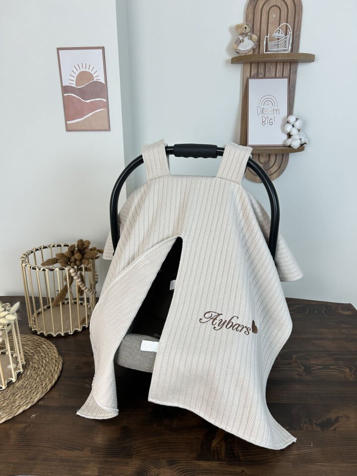 İsimli Puset Örtüsü Nakış İşlemeli %100 Pamuk Örgü Pike Kumaş