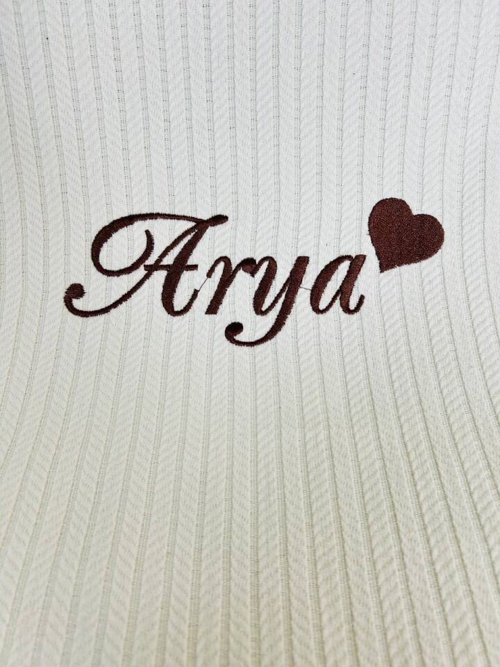 Nakışlı İsimli Örgü Desen Bebek Pikesi %100 Pamuk Bebek Battaniyesi