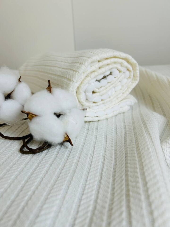 Nakışlı İsimli Örgü Desen Bebek Pikesi %100 Pamuk Bebek Battaniyesi