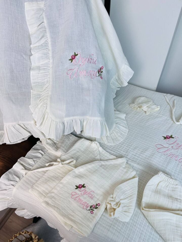 İsme Özel Nakış İşlemeli 4katlı Müslin Hastane Çıkışı