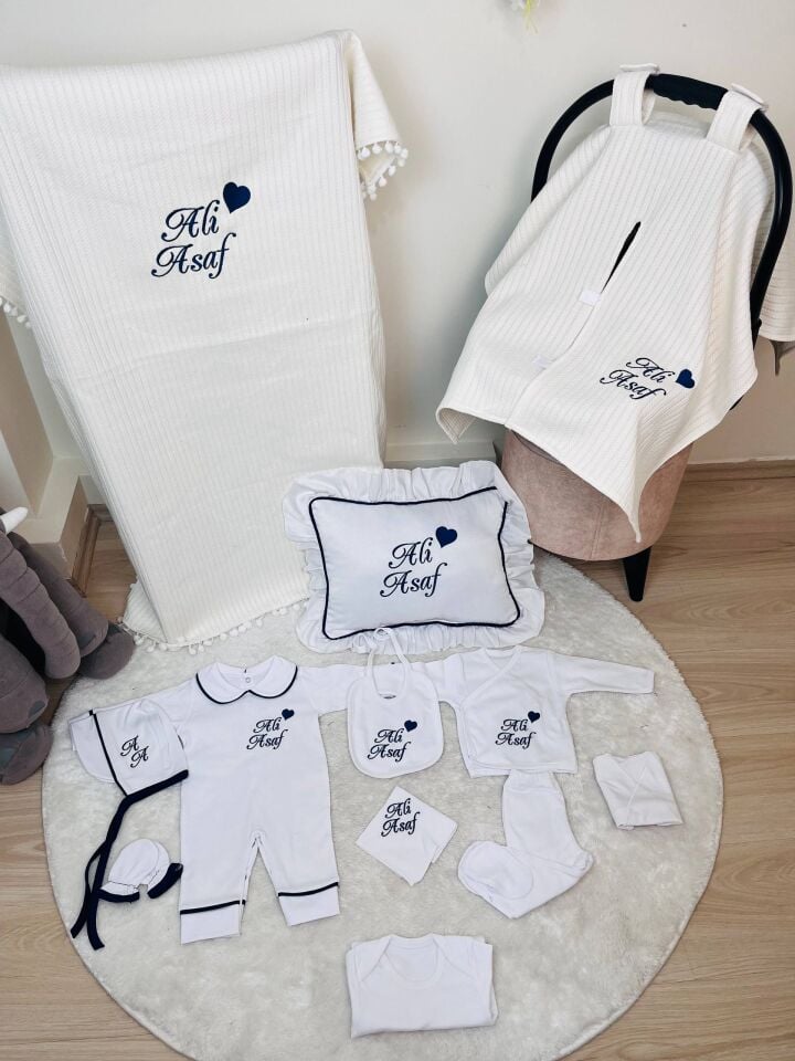 İsme Özel Desen Nakışlı Hastane Çıkış Seti Ve Puset Örtüsü