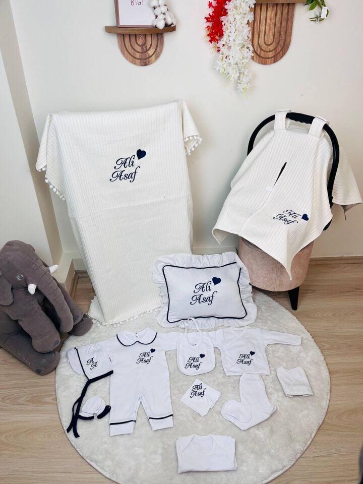 İsme Özel Desen Nakışlı Hastane Çıkış Seti Ve Puset Örtüsü
