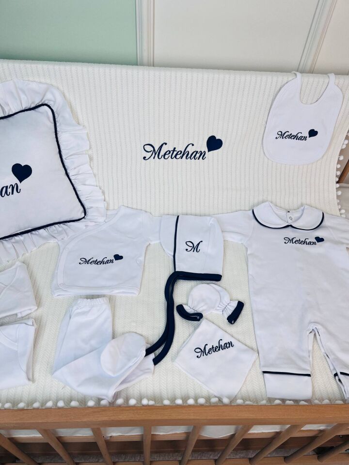 İsme Özel Desen Nakışlı Hastane Çıkış Seti