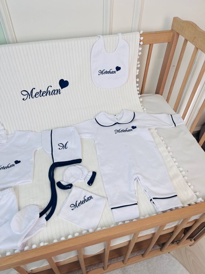 İsme Özel Desen Nakışlı Hastane Çıkış Seti