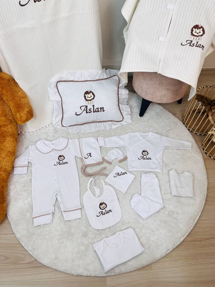 İsme Özel Desen Nakışlı Hastane Çıkış Seti Ve Puset Örtüsü