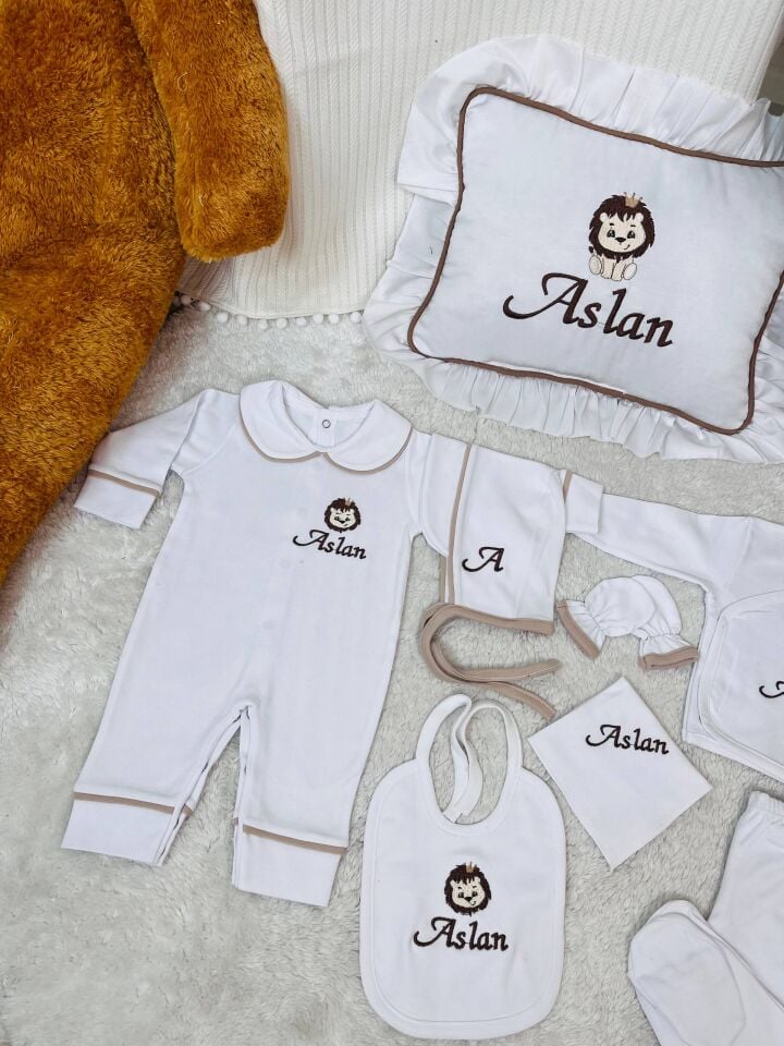 İsme Özel Desen Nakışlı Hastane Çıkış Seti Ve Puset Örtüsü