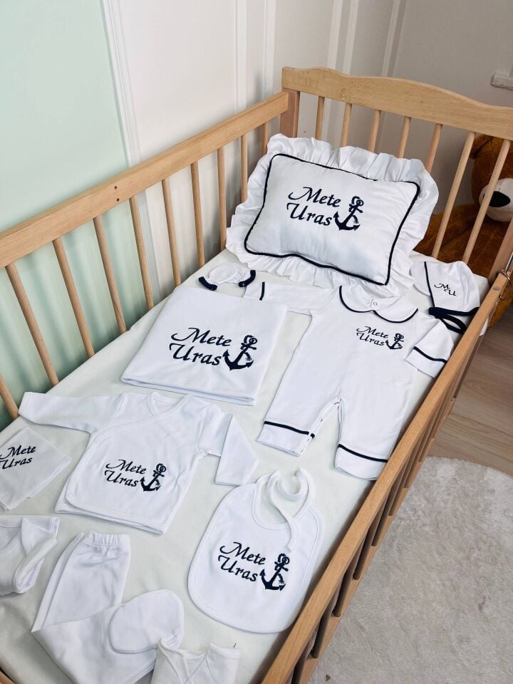 İsme Özel Desen Nakışlı Hastane Çıkış Seti