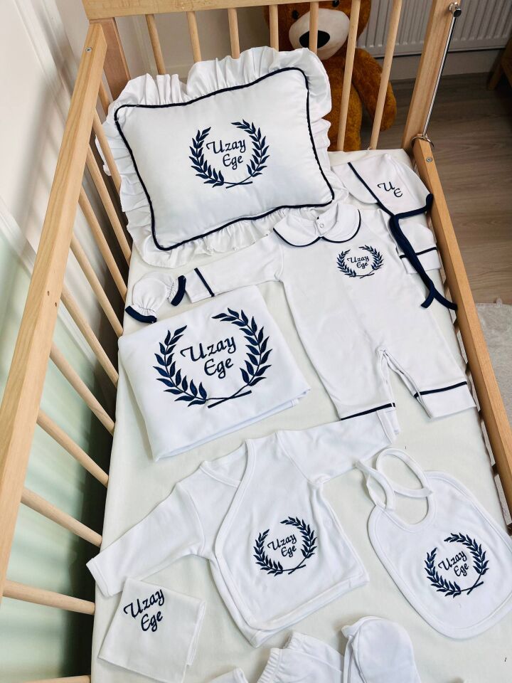 İsme Özel Desen Nakışlı Hastane Çıkış Seti