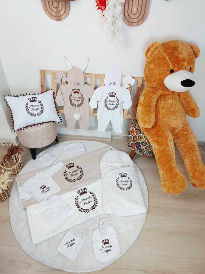 Nakışlı Beyaz Kahverengi Taçlı 16 Parça Hastane Çıkış Seti