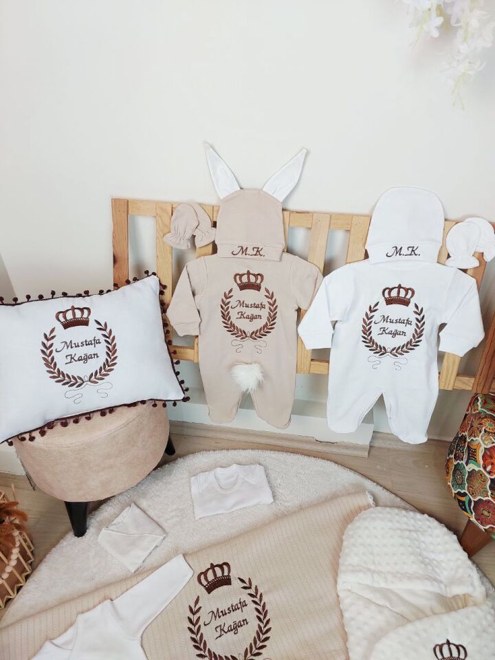 Nakışlı Beyaz Kahverengi Taçlı 16 Parça Hastane Çıkış Seti