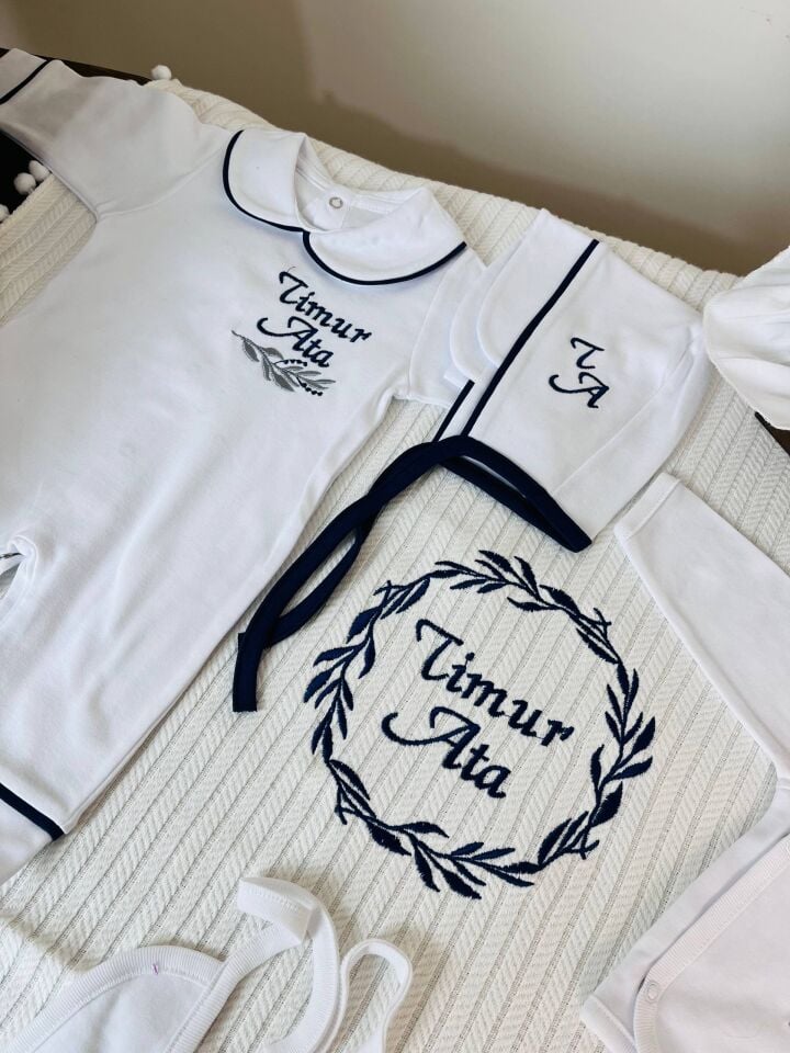 İsme Özel Desen Nakışlı Hastane Çıkış Seti Ve Puset Örtüsü