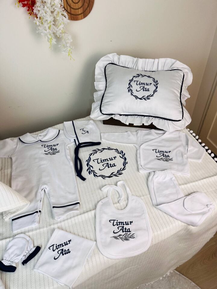 İsme Özel Desen Nakışlı Hastane Çıkış Seti Ve Puset Örtüsü