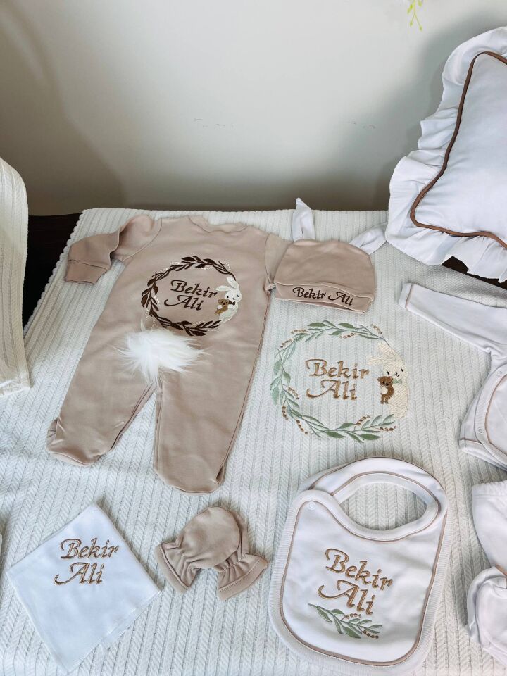 Nakışlı Hastane Çıkış Seti Yastıklı Ve Puset Örtüsü