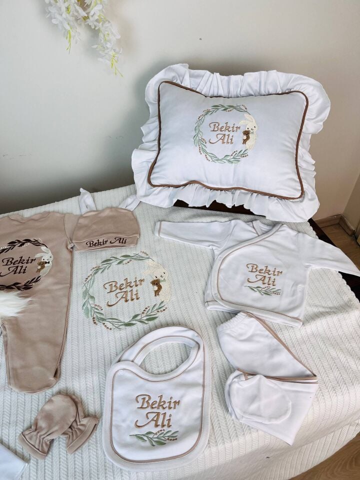 Nakışlı Hastane Çıkış Seti Yastıklı Ve Puset Örtüsü