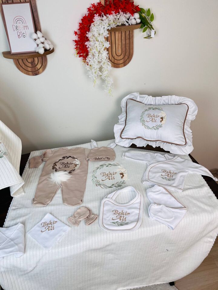 Nakışlı Hastane Çıkış Seti Yastıklı Ve Puset Örtüsü
