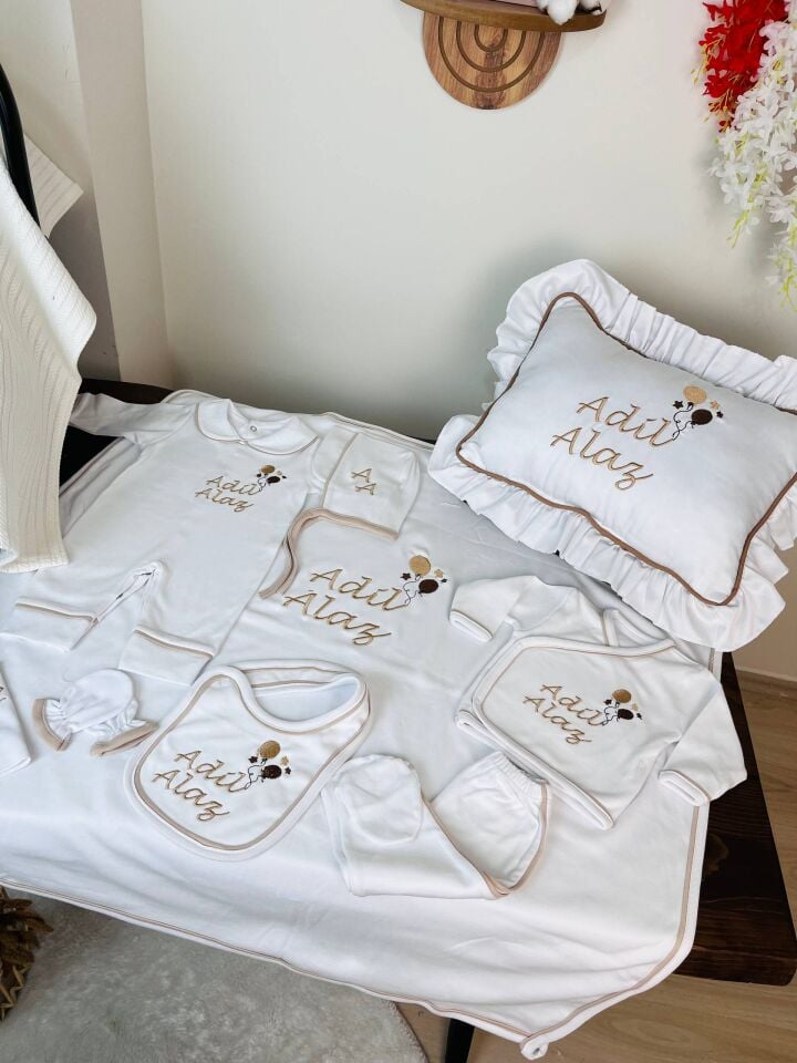 İsme Özel Desen Nakışlı Hastane Çıkış Seti Ve Puset Örtüsü