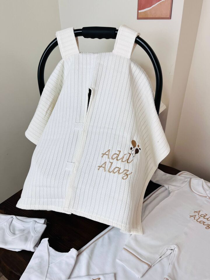 İsme Özel Desen Nakışlı Hastane Çıkış Seti Ve Puset Örtüsü