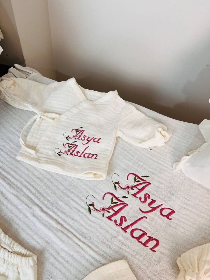 İsme Özel Nakış İşlemeli 4katlı Müslin Hastane Çıkışı