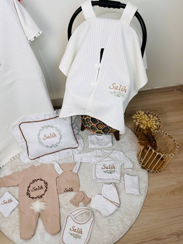 Nakışlı Hastane Çıkış Seti Yastıklı Ve Puset Örtüsü