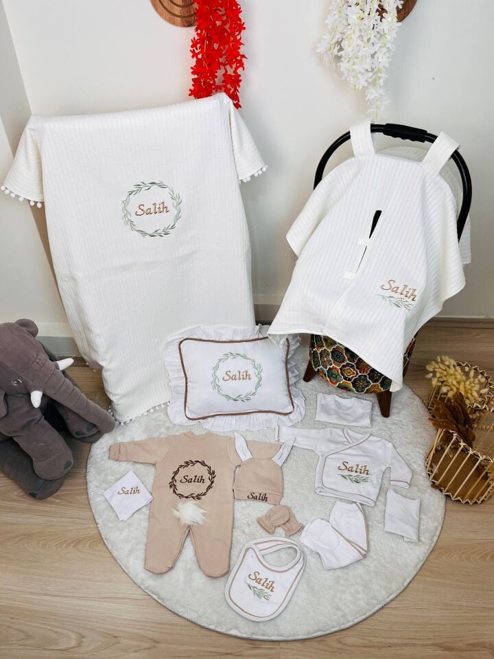 Nakışlı Hastane Çıkış Seti Yastıklı Ve Puset Örtüsü