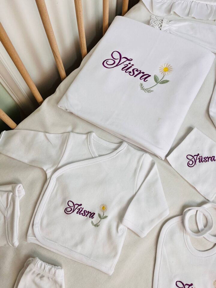 İsme Özel Desen Nakışlı Hastane Çıkış Seti