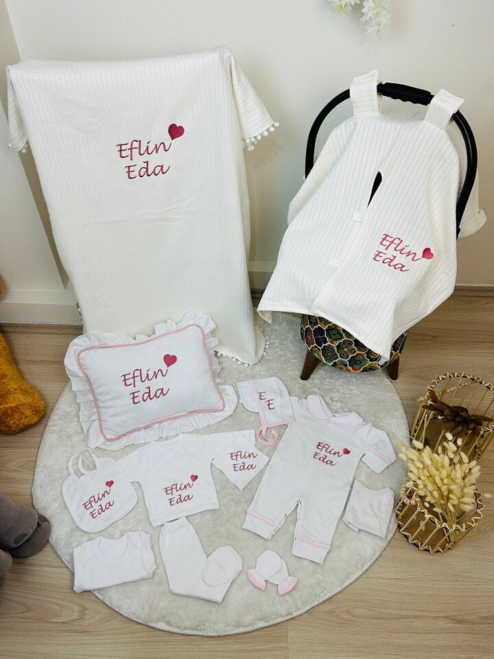 İsme Özel Desen Nakışlı Hastane Çıkış Seti Ve Puset Örtüsü