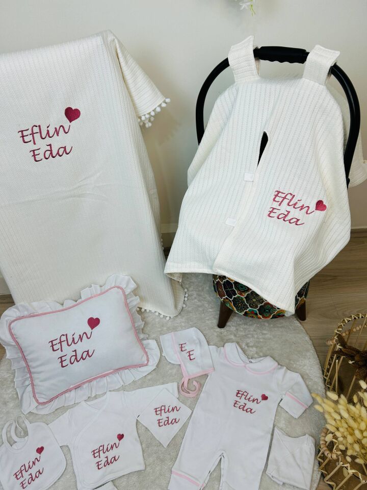 İsme Özel Desen Nakışlı Hastane Çıkış Seti Ve Puset Örtüsü