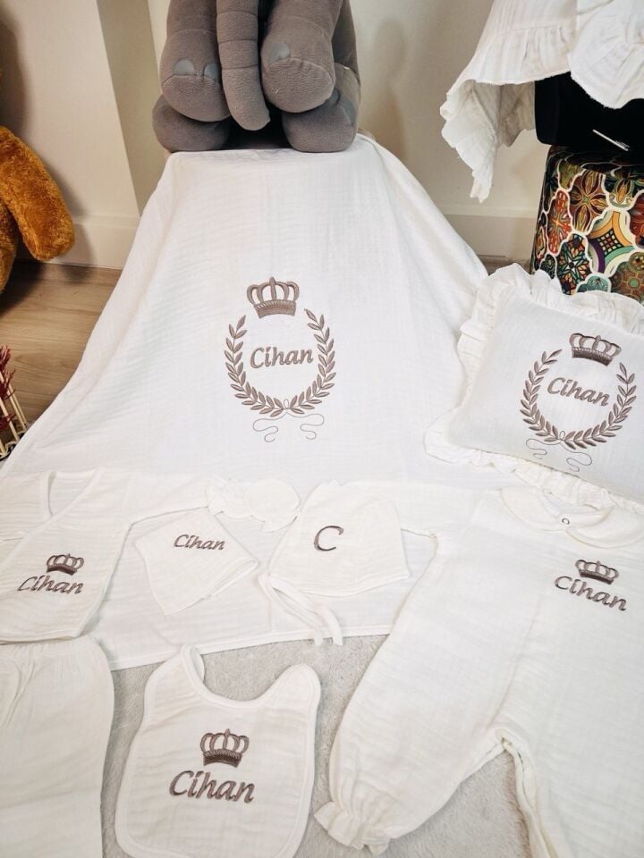 Nakış İşlemeli Müslin Hastane Çıkışı 12 Parça