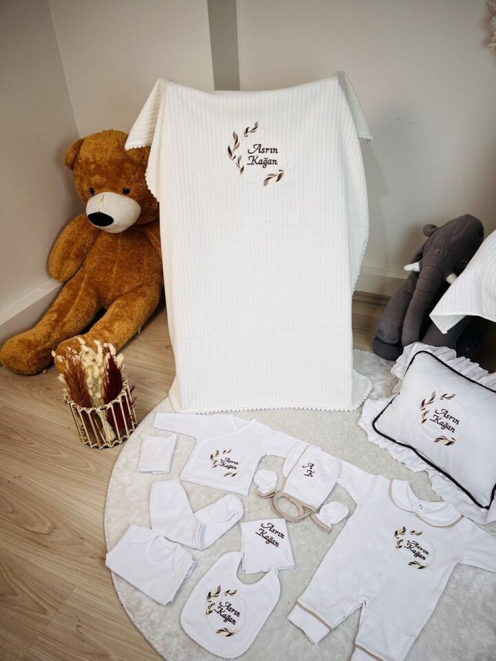 Nakışlı Hastane Çıkış Seti Ve Puset Örtüsü %100 Pamuk