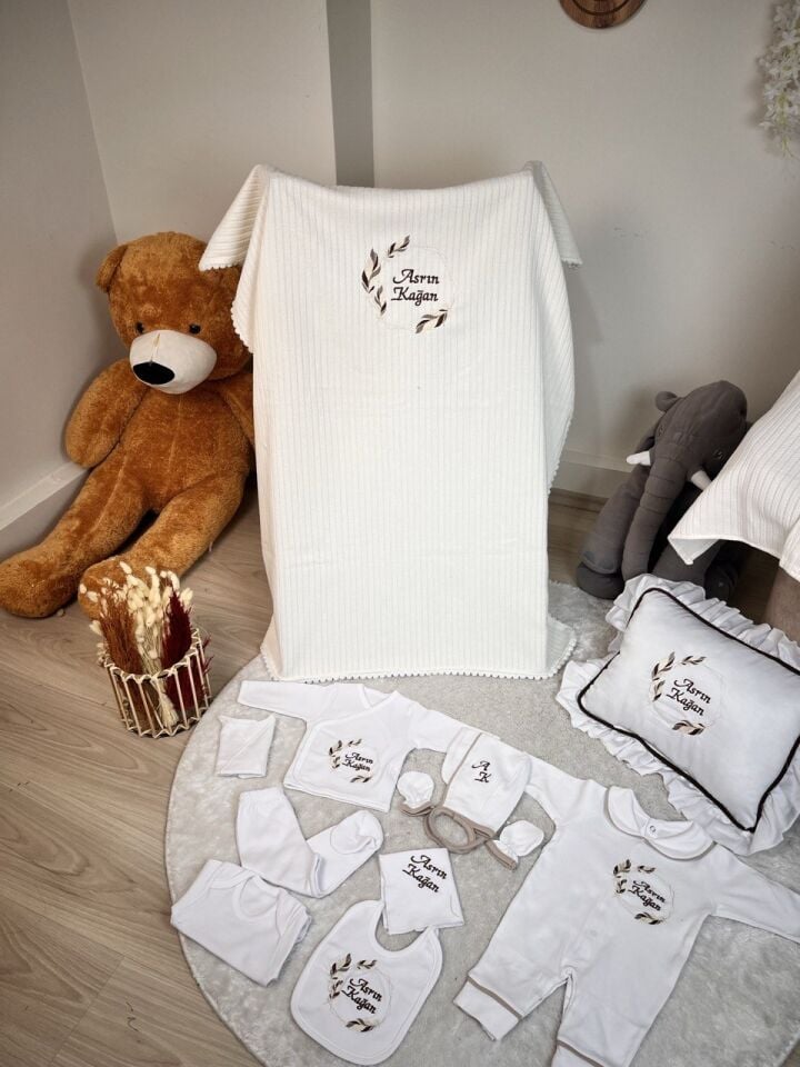 Nakışlı Hastane Çıkış Seti Ve Puset Örtüsü %100 Pamuk