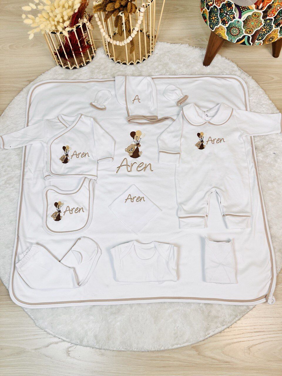 Kahve Biyeli Nakışlı Hastane Çıkış Seti Ayıcık Desen