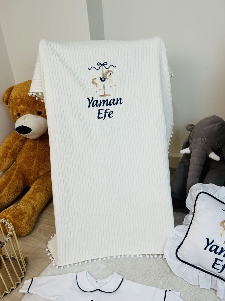 Atlı Karınca Konseptli Nakışlı Set 12 Parça