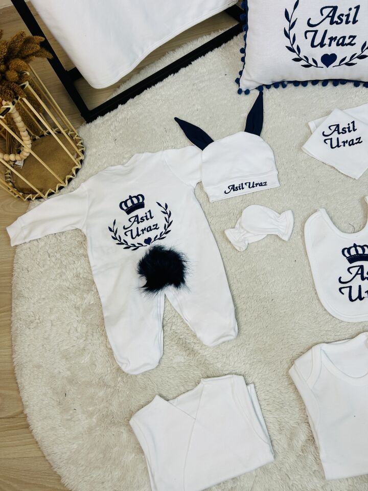 Royal Taç Çelenk Desenli Set